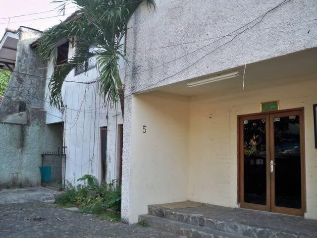 Dijual rumah hitung tanah daerah Kemang Jakarta Selatan - Foto 2