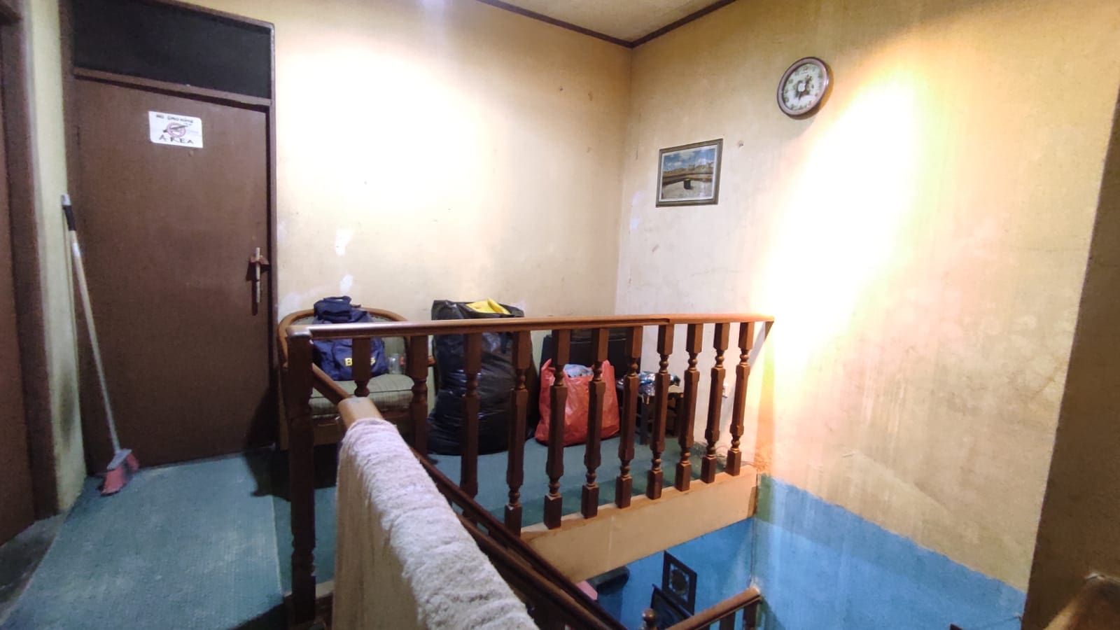 Turun Harga! Rumah Sederhana 2 Lantai di Kunciran Kota Tangerang - Foto 19