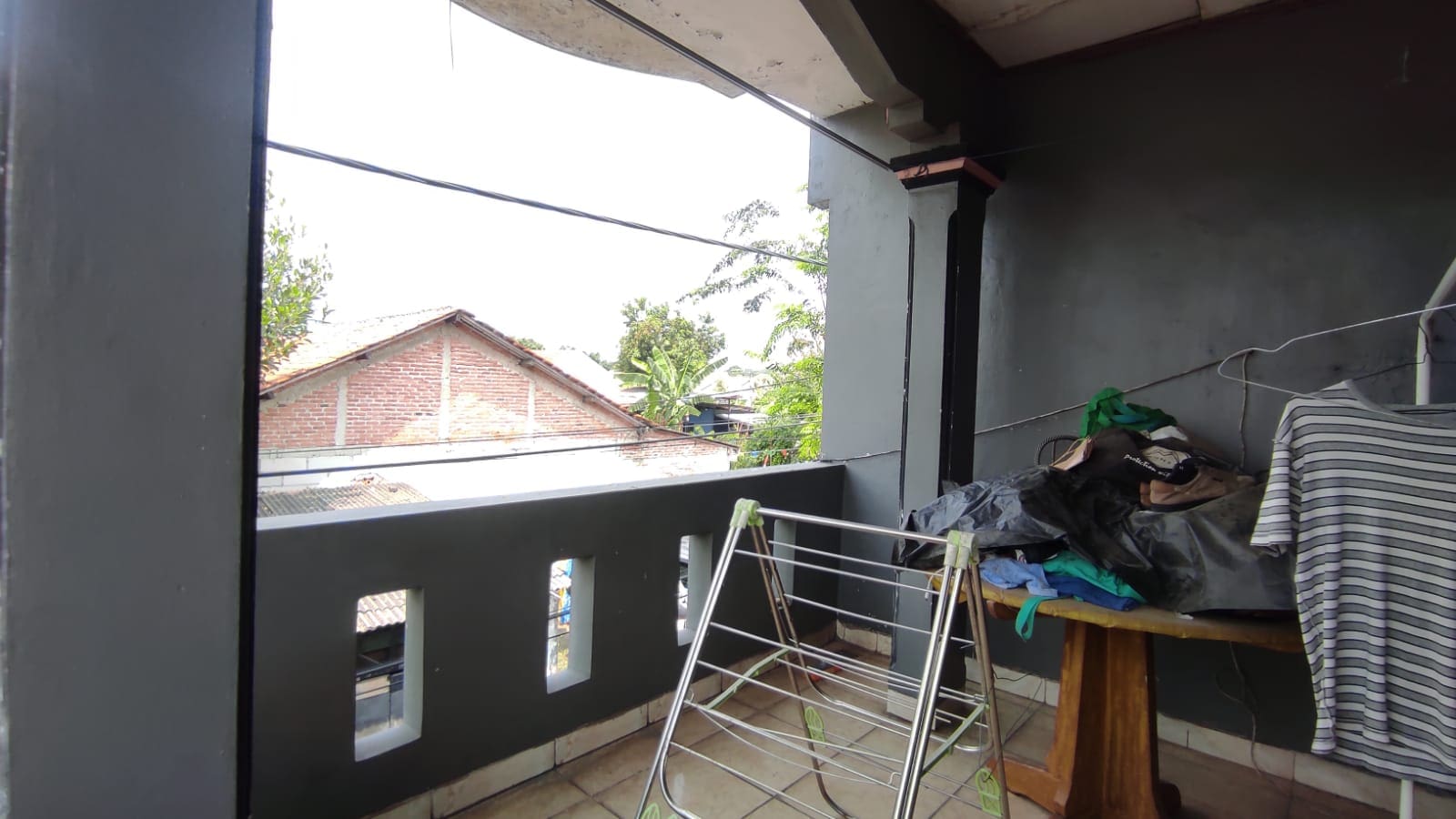 Turun Harga! Rumah Sederhana 2 Lantai di Kunciran Kota Tangerang - Foto 25