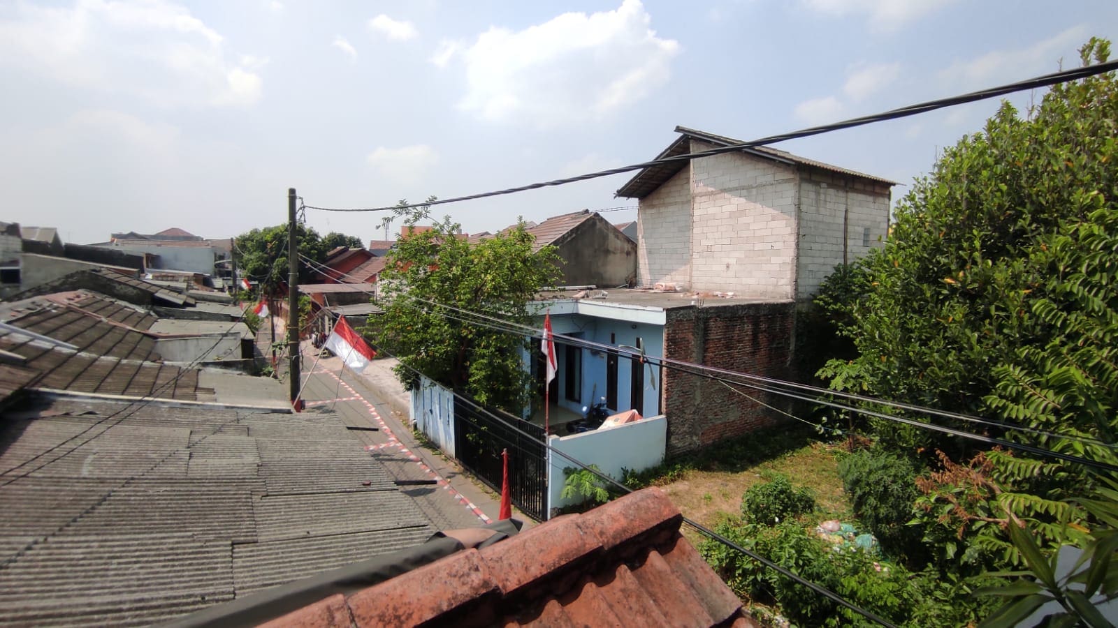 Turun Harga! Rumah Sederhana 2 Lantai di Kunciran Kota Tangerang - Foto 26