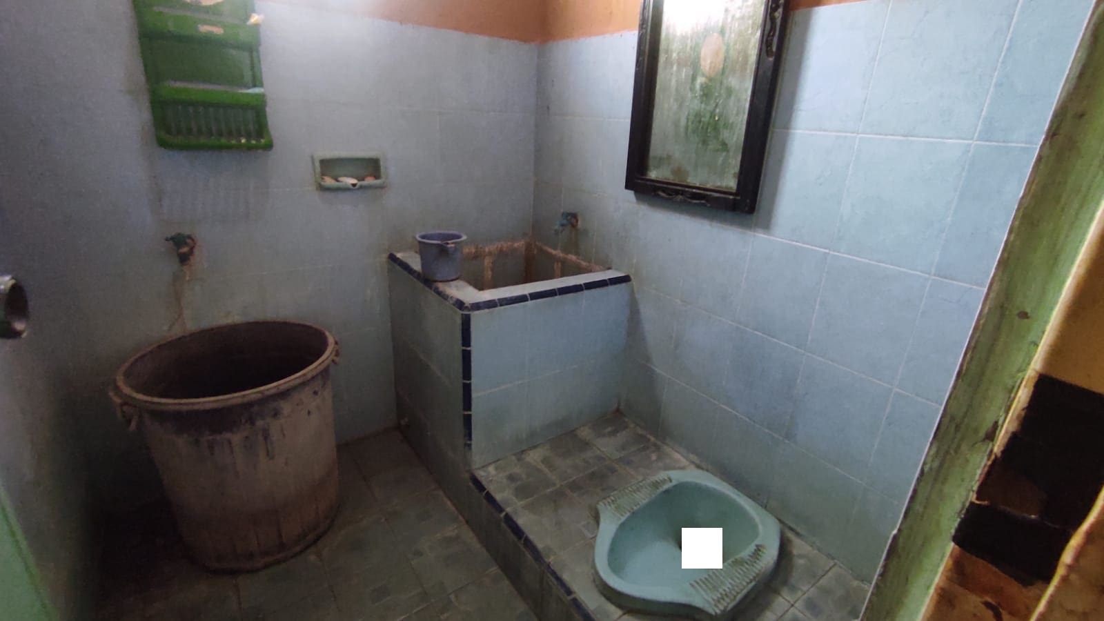 Turun Harga! Rumah Sederhana 2 Lantai di Kunciran Kota Tangerang - Foto 28