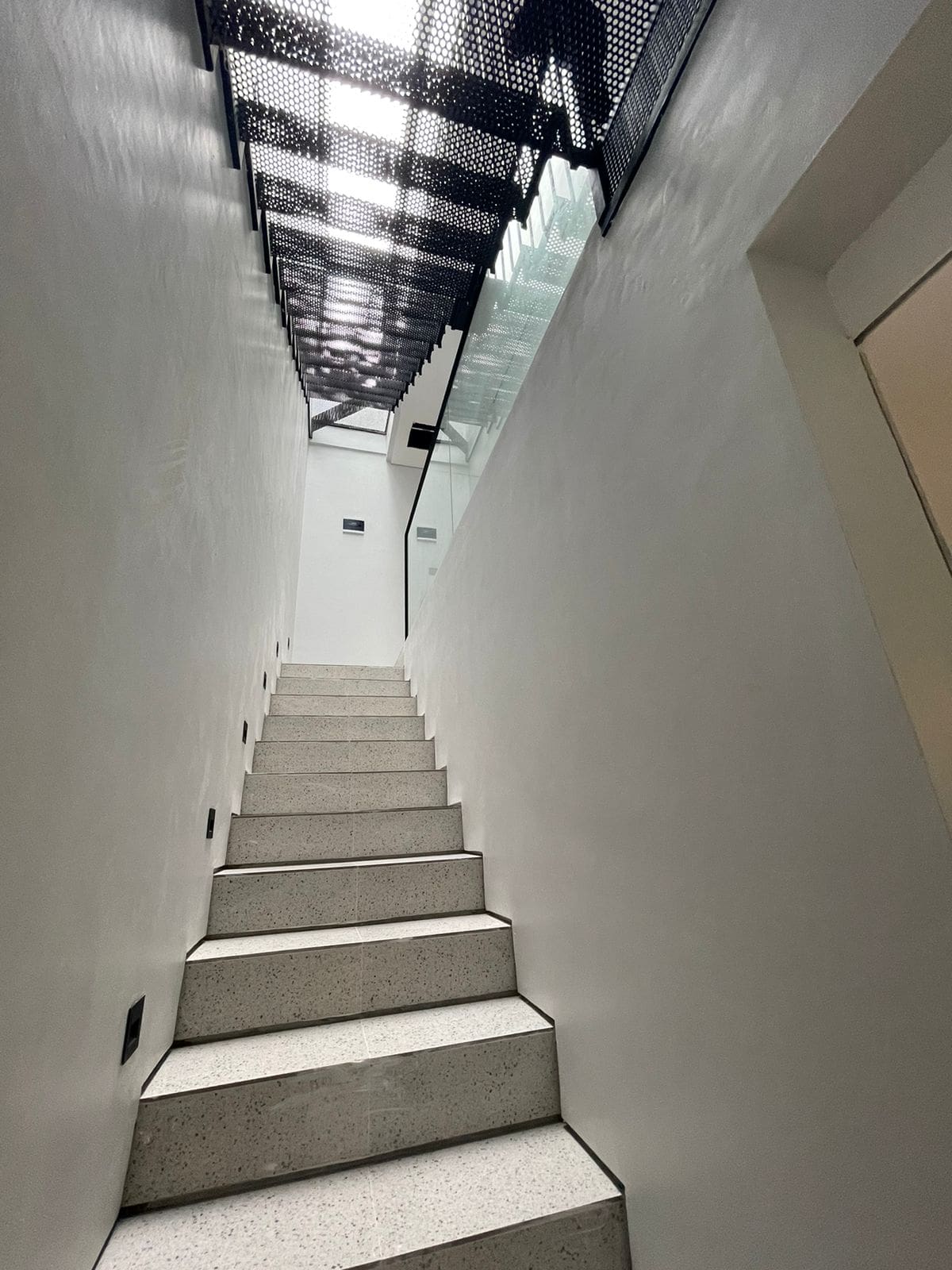 Rumah bagus harga 4M di daerah Jagakarsa Jaksel - Foto 7