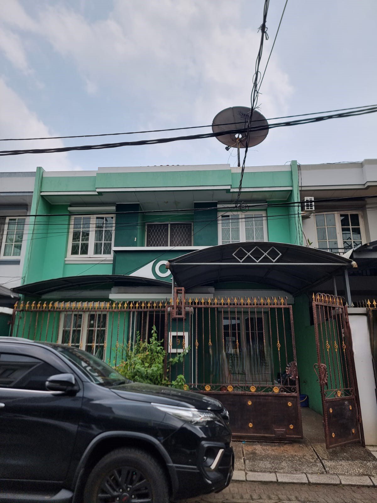 Jual Cepat Rumah di Perumahan Daan Mogot Baru Jakarta Barat (RR)