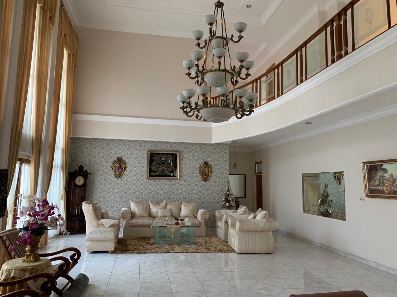 DIJUAL RUMAH MEWAH DUA LANTAI SEBELAH PERUMAHAN CILENDEK INDAH BOGOR - Foto 8