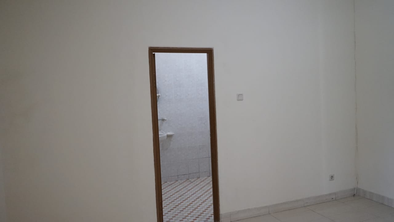 DIJUAL RUMAH DUA LANTAI 344-302 JL. CEMARA I PERUMAHAN TAMAN YASMIN SEKTOR III - Foto 4