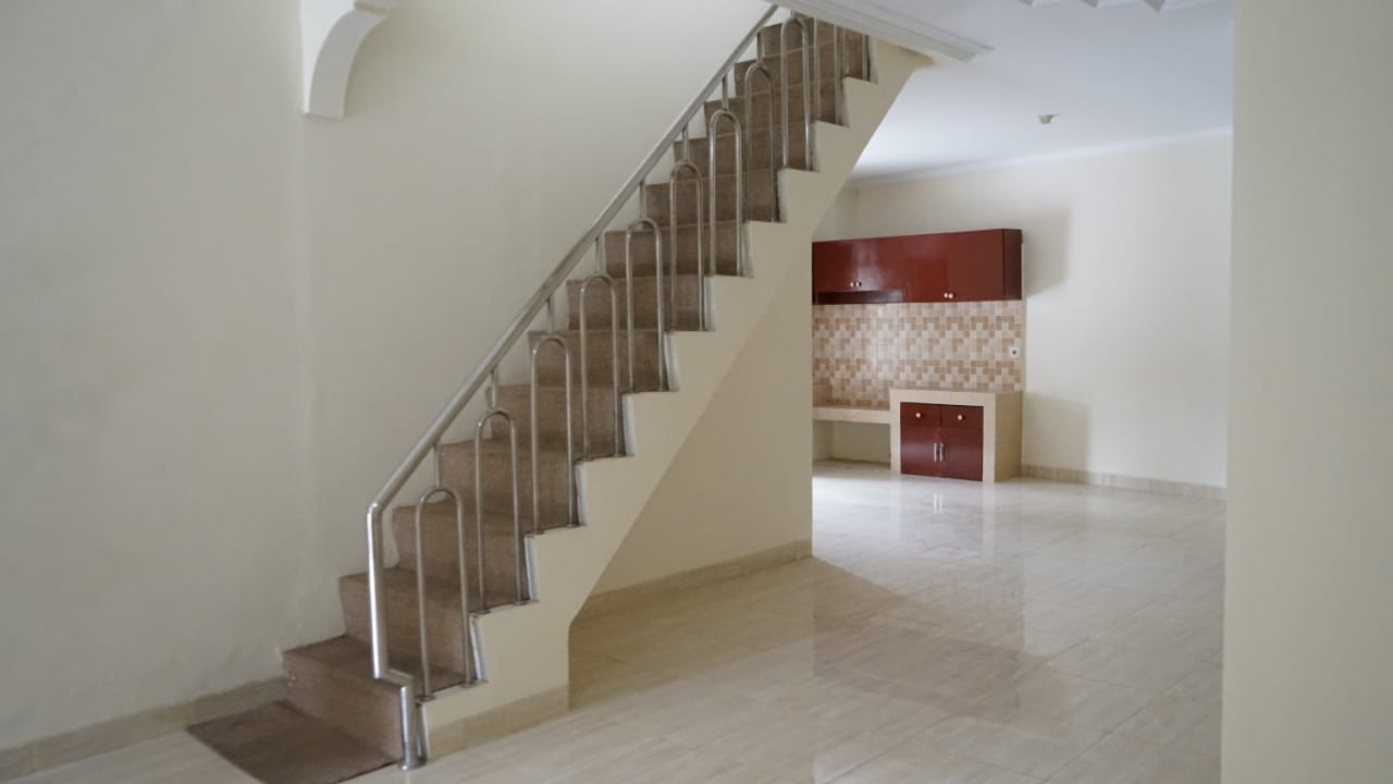 DIJUAL RUMAH DUA LANTAI 344-302 JL. CEMARA I PERUMAHAN TAMAN YASMIN SEKTOR III - Foto 13