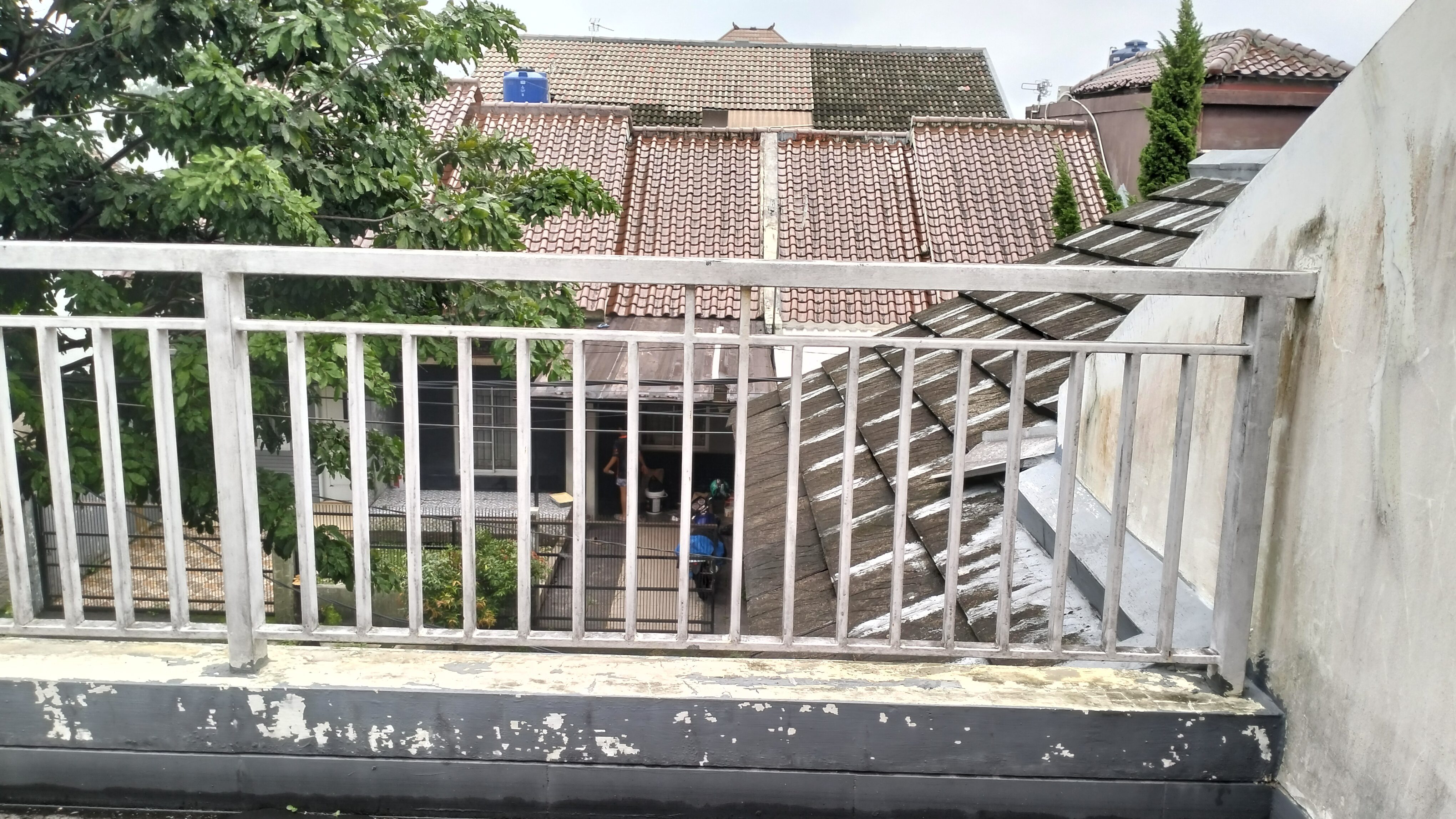 RUMAH DIJUAL 120-90 JL. EMERALD RAYA VILLA TAJUR SINDANGRASA BOGOR TIMUR - Foto 8