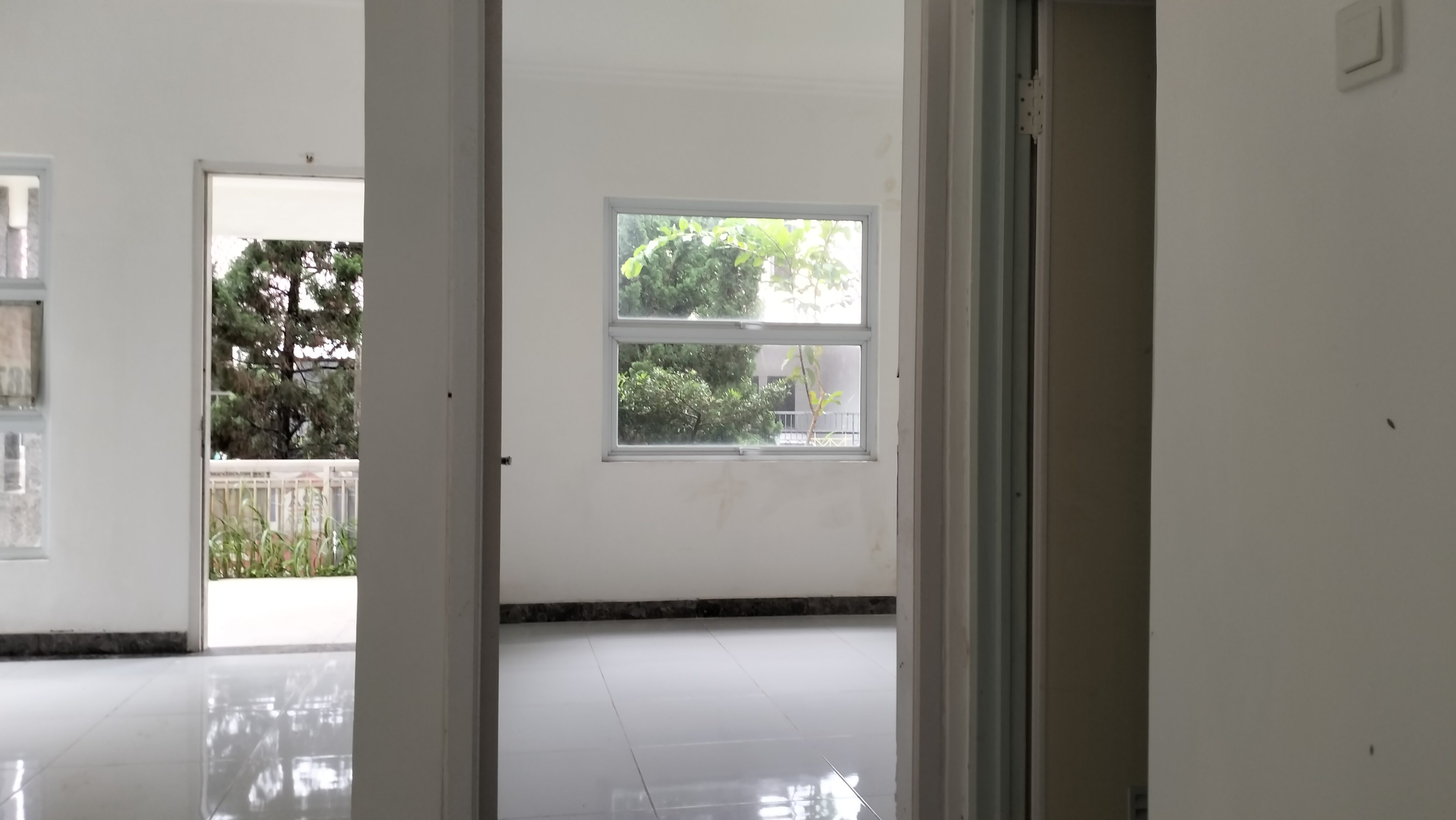 RUMAH DIJUAL 120-90 JL. EMERALD RAYA VILLA TAJUR SINDANGRASA BOGOR TIMUR - Foto 19