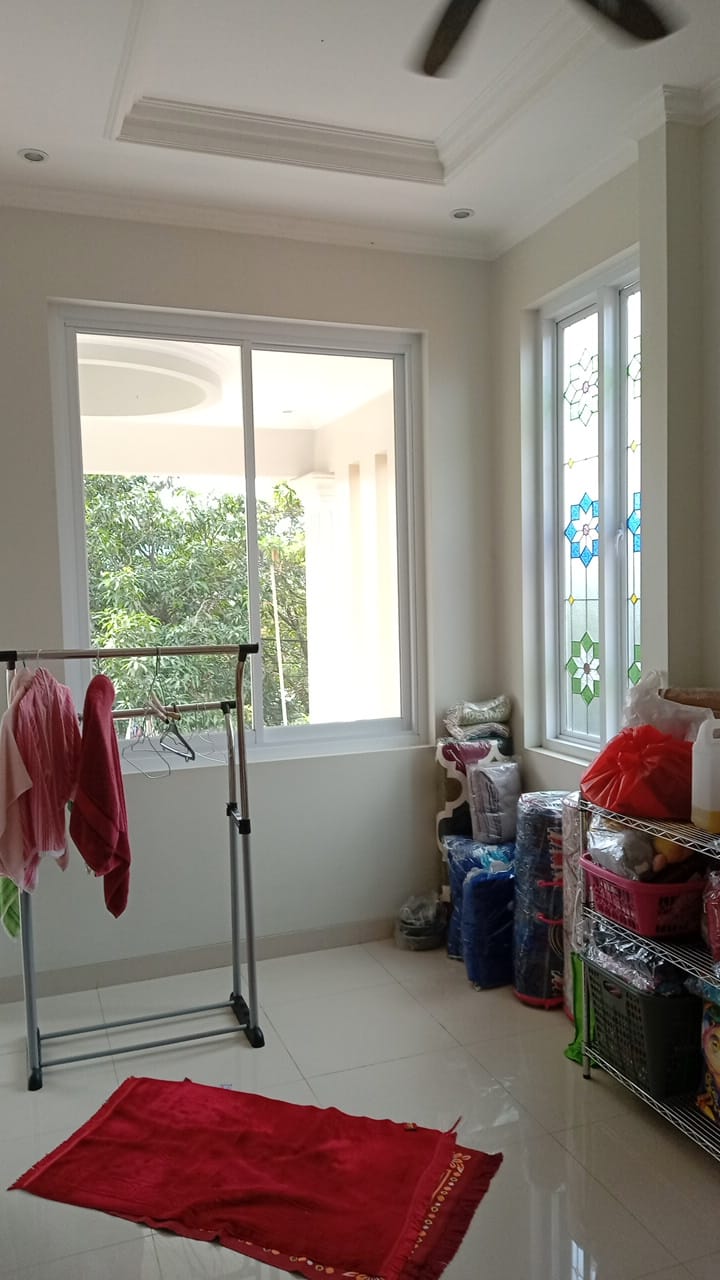 DIJUAL RUMAH 3 LANTAI PERUMAHAN TAMAN UDAYANA BOJONG KONENG KABUPATEN BOGOR - Foto 9