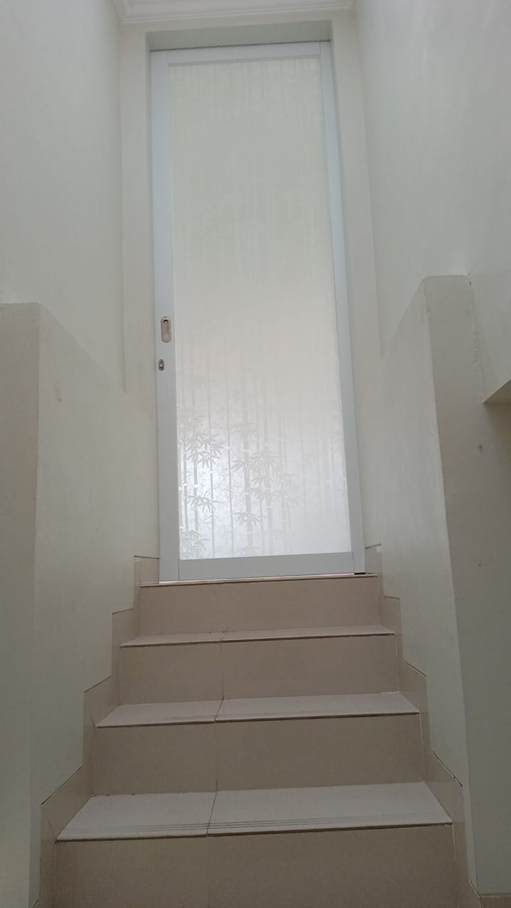 DIJUAL RUMAH 3 LANTAI PERUMAHAN TAMAN UDAYANA BOJONG KONENG KABUPATEN BOGOR - Foto 11