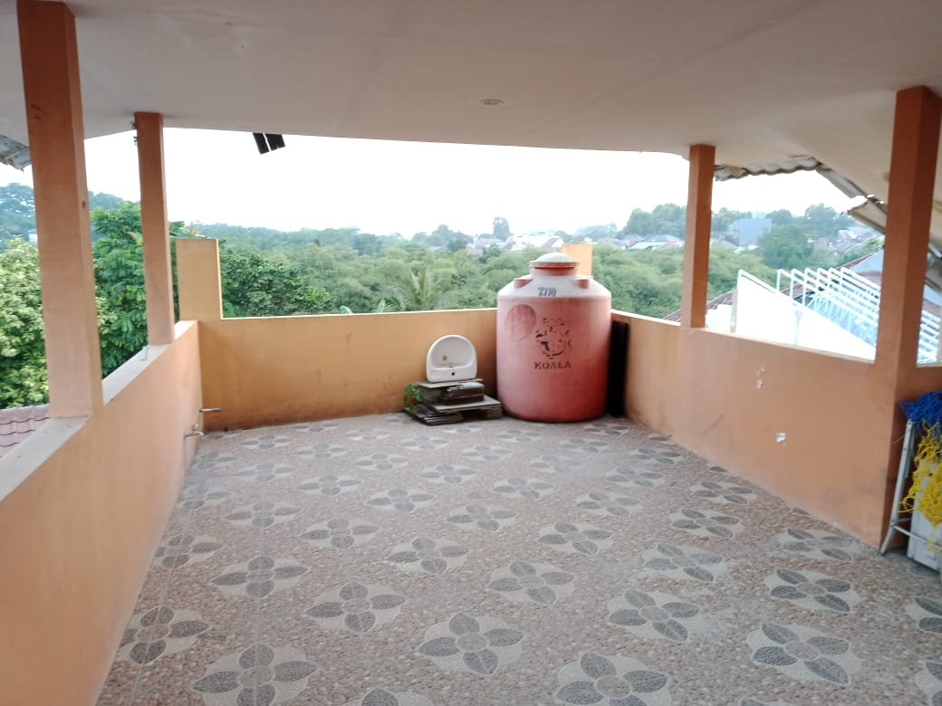 DIJUAL RUMAH 4 LANTAI BLOK Q MUTIARA SENTUL KABUPATEN BOGOR - Foto 11