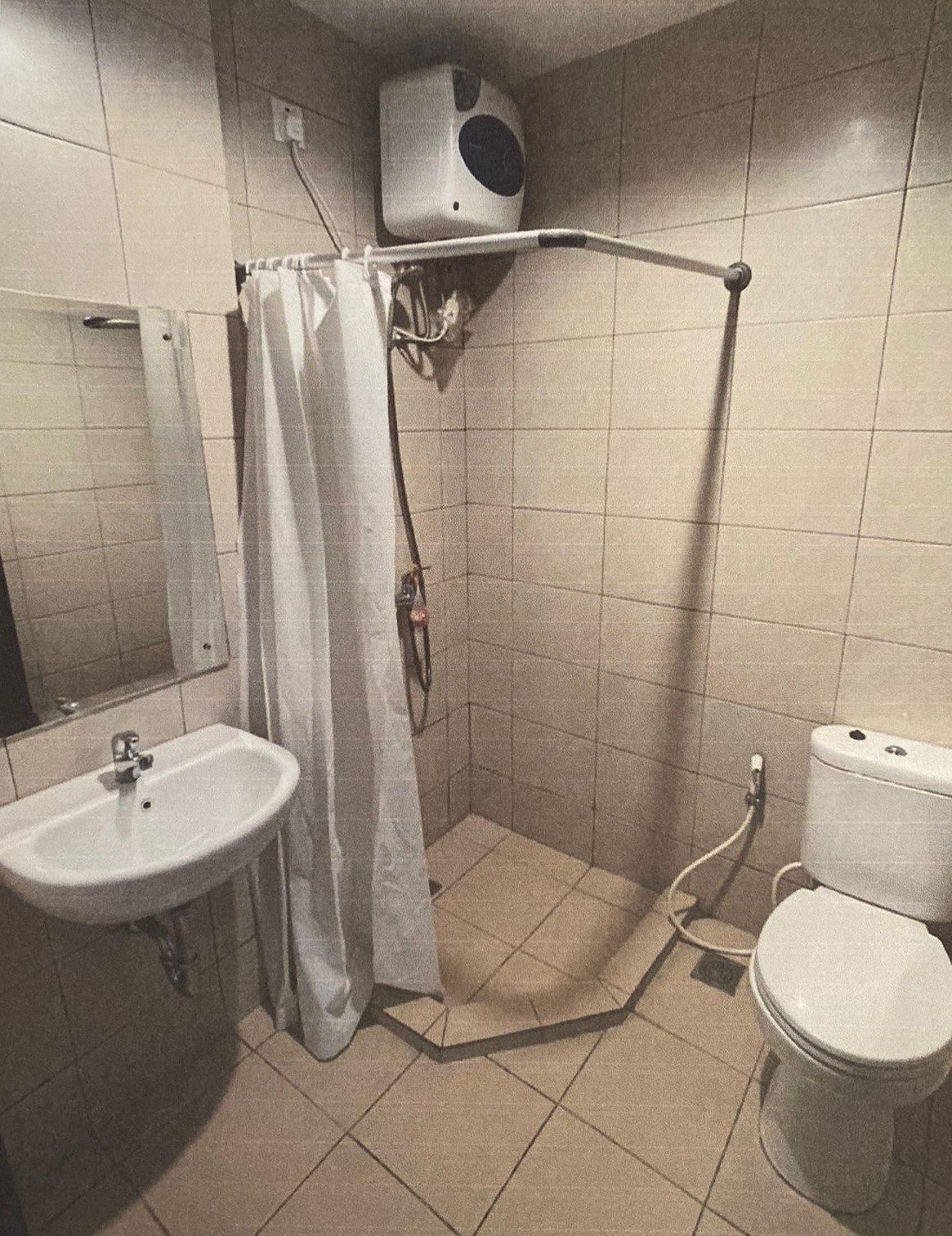 Sewa Cepat Apartemen Central Park Residences Jl. Letjen S. Parman Tanjung Duren Jakarta Barat (RR) - Foto 3