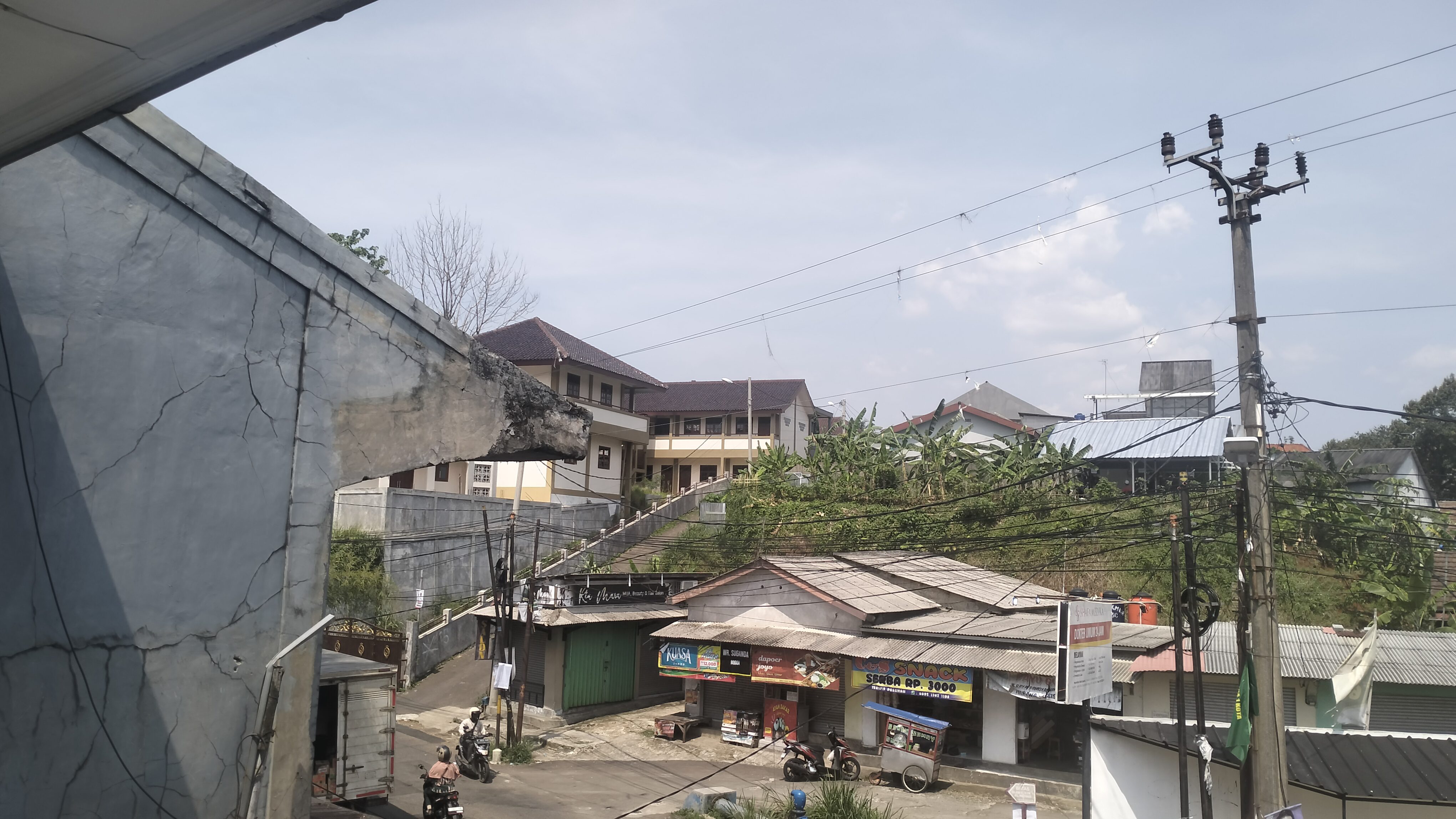 DIJUAL RUKO 2 LANTAI DEPAN SHIFA TOWNHOUSE ESSENSIA PAMOYANAN BOGOR SELATAN - Foto 9