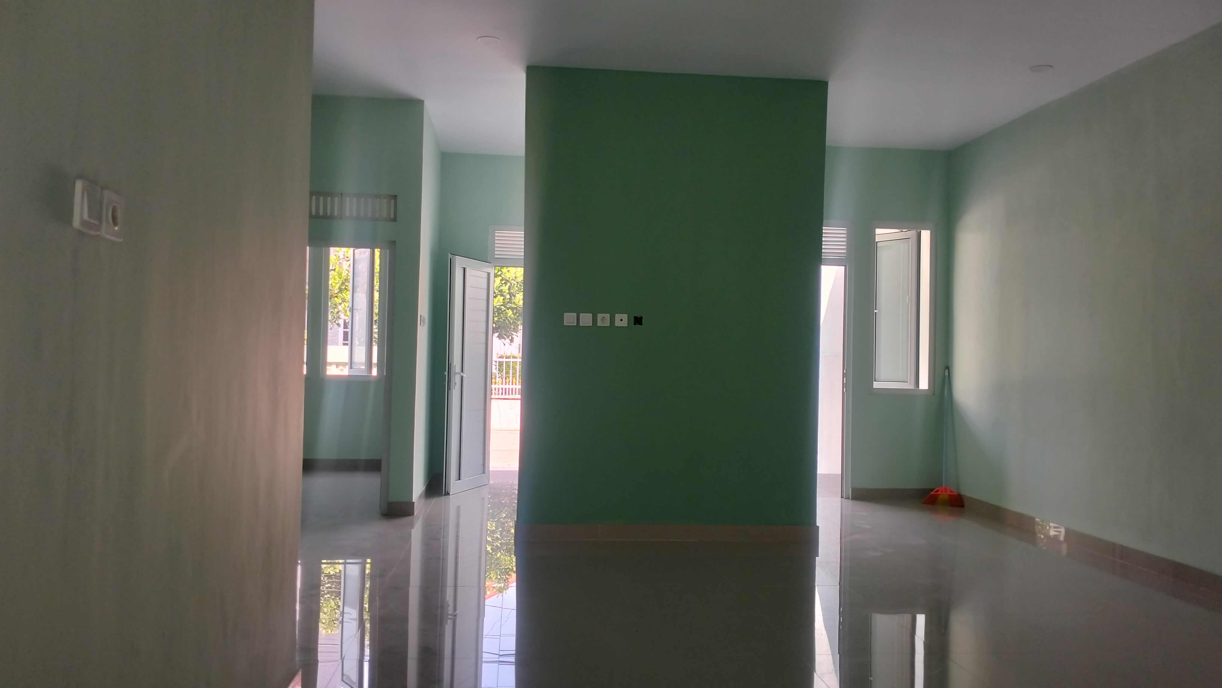 Rumah Asri Minimalis Bertaburan Sinar Matahari Pagi Perumahan Bukit Cimanggu City Blok O4 - Foto 21