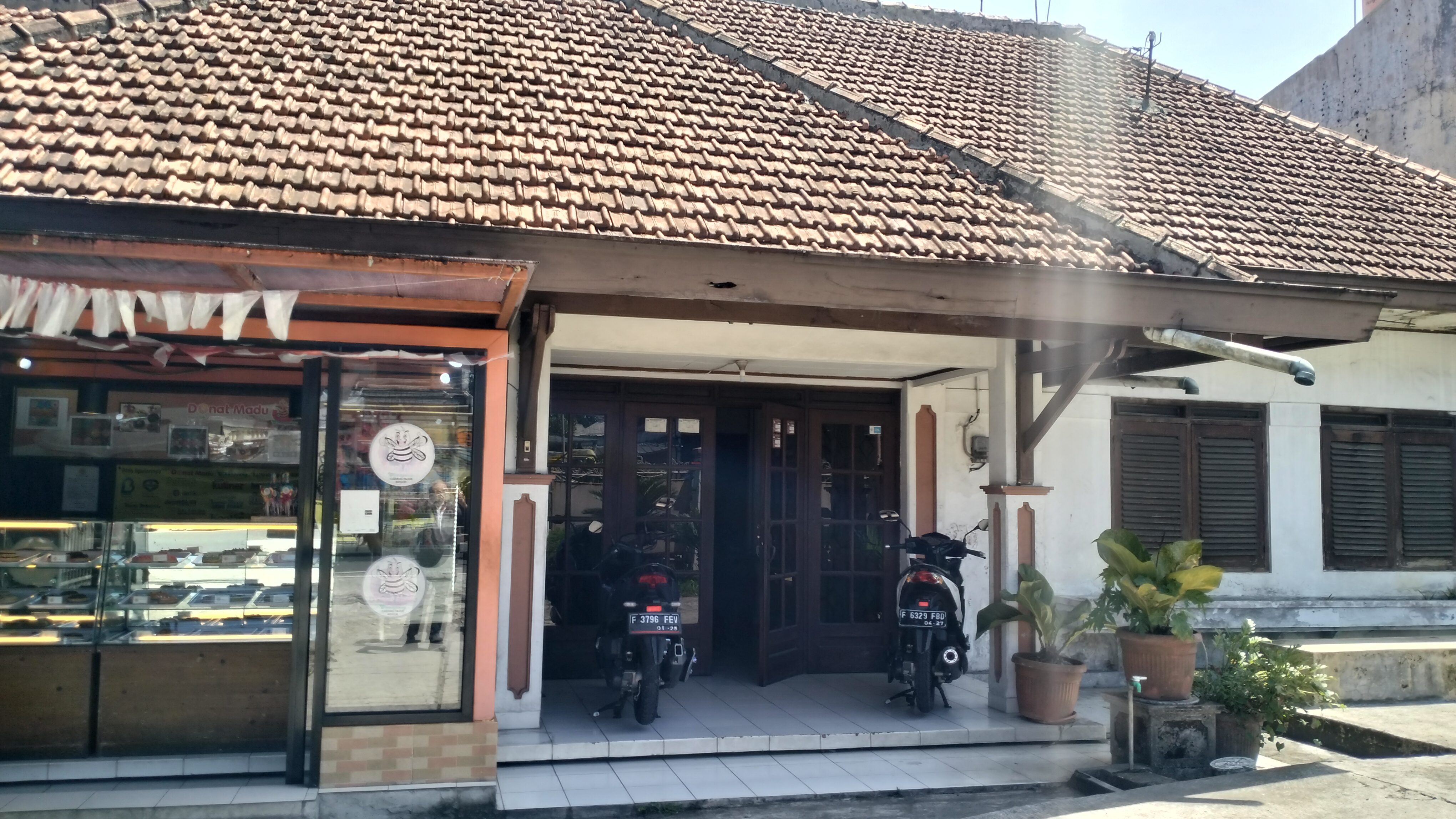 DIJUAL RUMAH DI JALUR BISNIS SISI JALAN ANTAR KOTA ANTAR PROPINSI JL. RAYA TAJUR BOGOR SELATAN - Foto 10