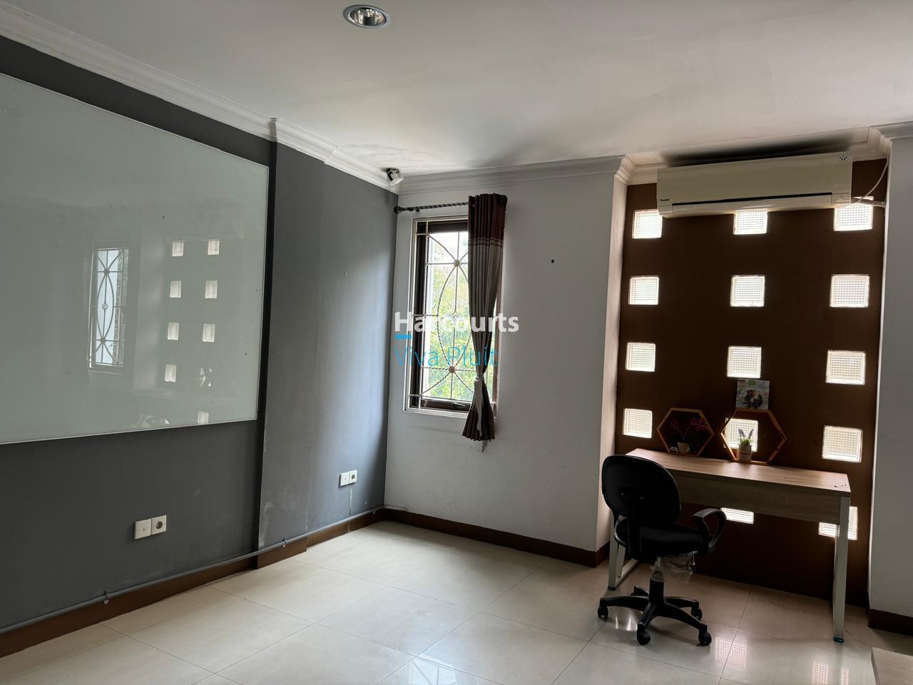 Dijual Ruko Di Komplek Mangga Dua, Jakarta. Siap Pakai Harga Nego! - Foto 9