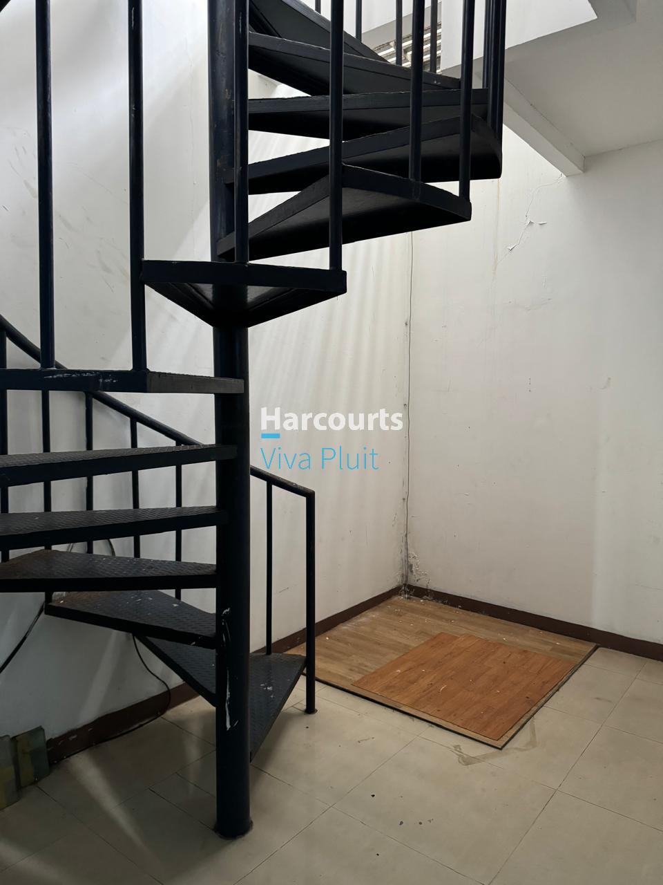 Dijual Ruko Di Komplek Mangga Dua, Jakarta. Siap Pakai Harga Nego! - Foto 11