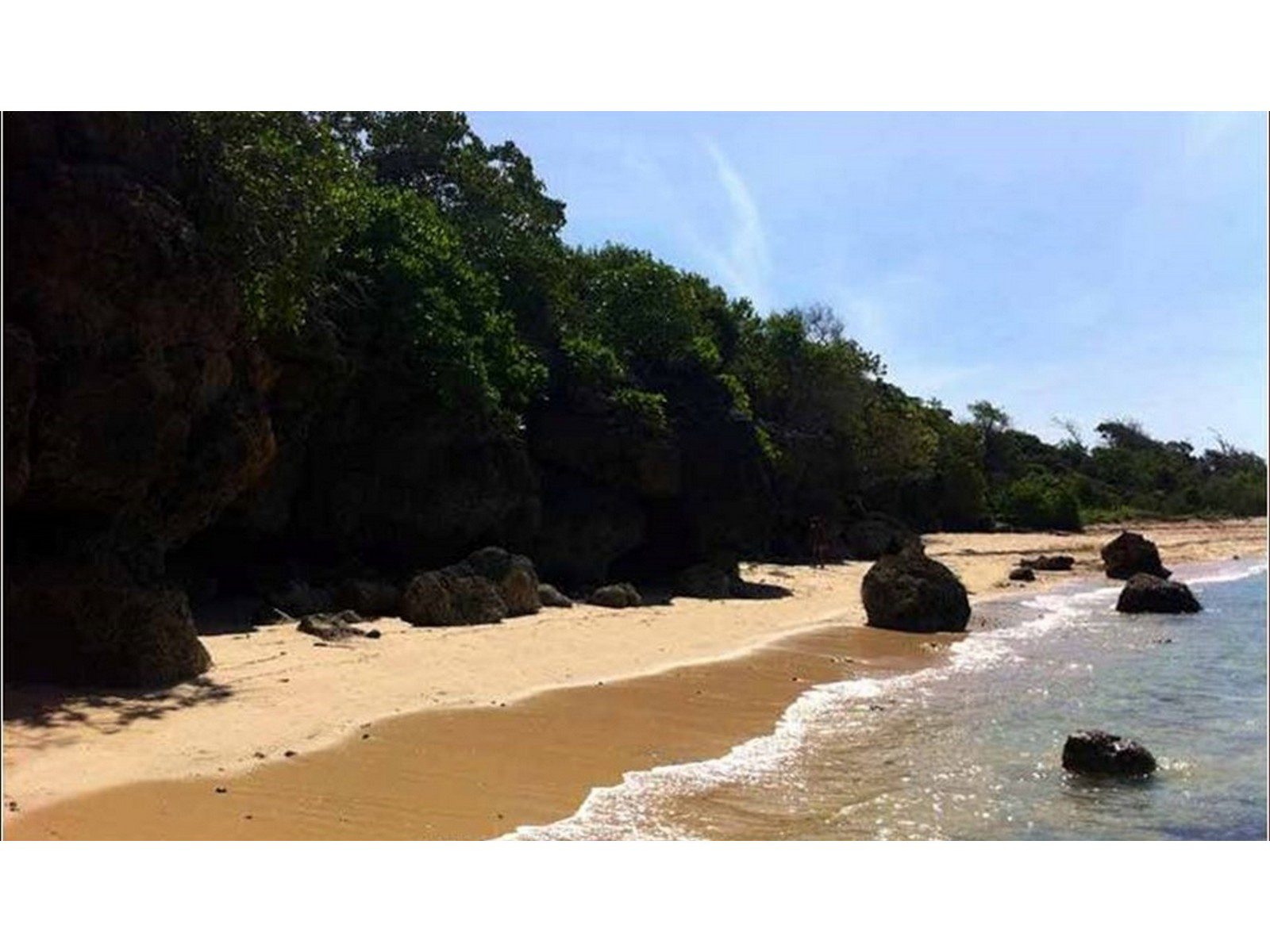 Unmatched Freehold Beachfront Land with over 3,500m Frontage in Sumbawa - Foto 5