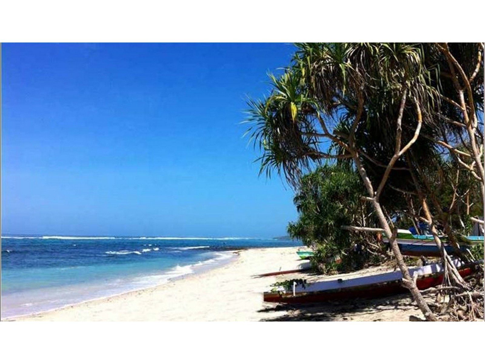 Unmatched Freehold Beachfront Land with over 3,500m Frontage in Sumbawa - Foto 8