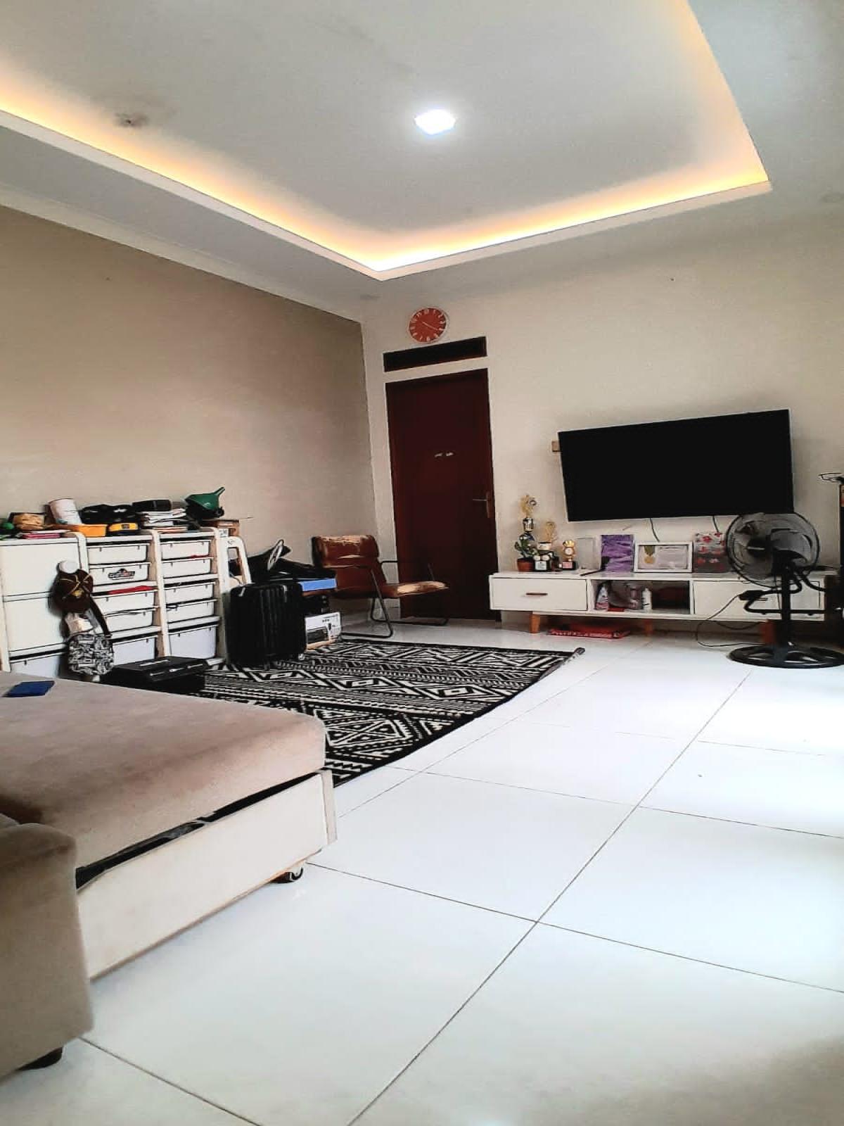 Dijual rumah daerah ciputat dekat dengan stasiun jurang mangu Bintaro Tangerang Selatan - Foto 7