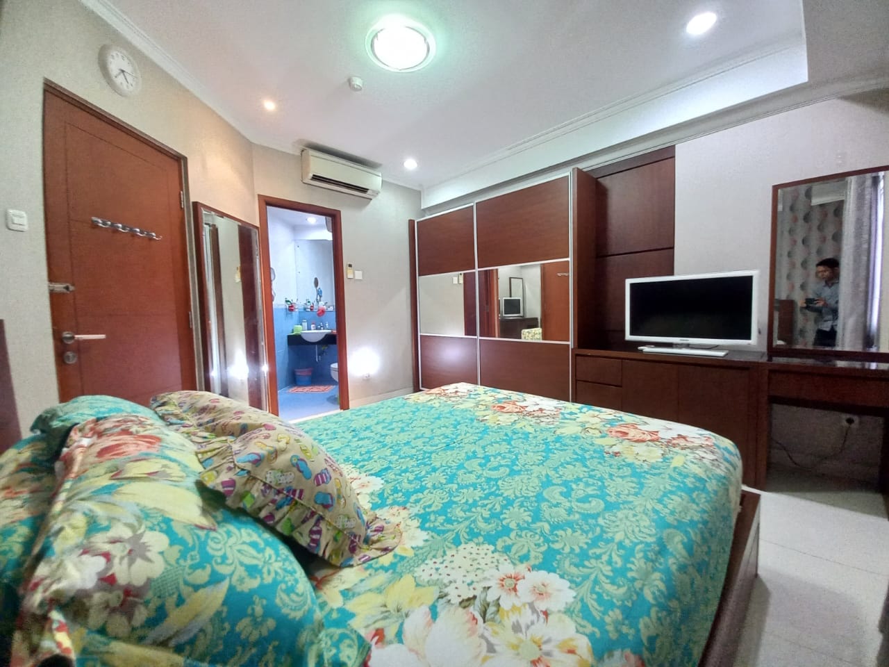 Jual Cepat dibawah Pasar Apartemen Royal Mediterania Garden Jl. Letjen S. Parman Jakarta Barat (BM) - Foto 9