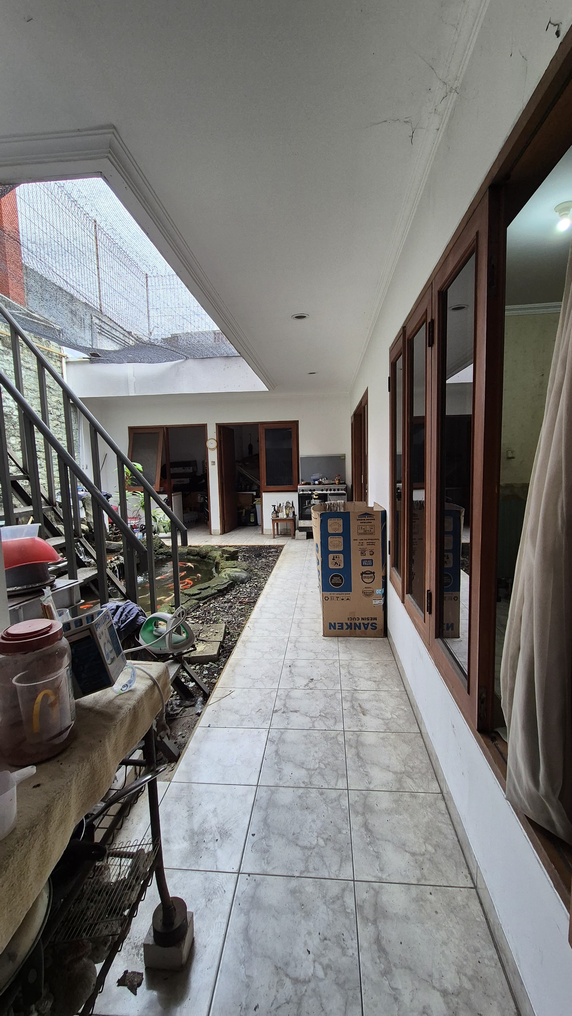 Jual Cepat Rumah di Pinggir Jalan Besar Tomang Grogol Petamburan Jakarta Barat (ID) - Foto 9