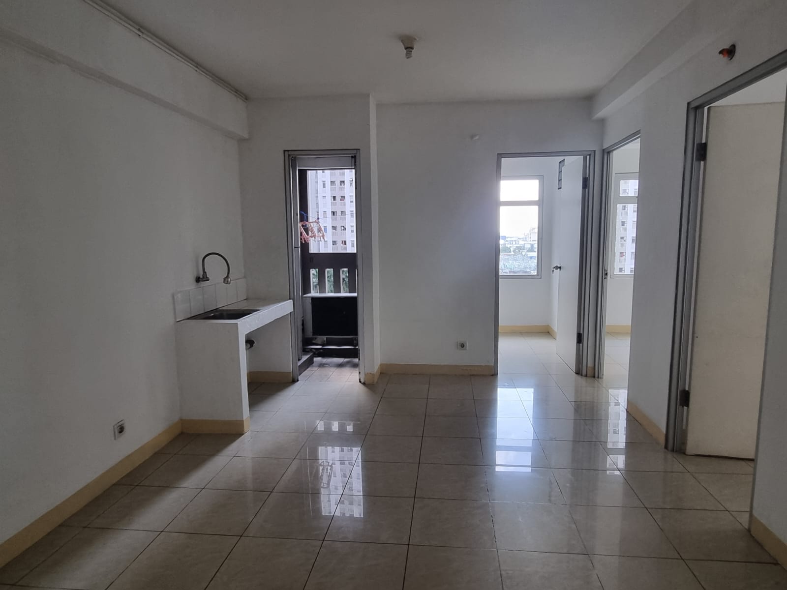 Sewa Apartemen Green Bay Pluit 3 Bedroom di Jakarta Utara RR - Foto 4
