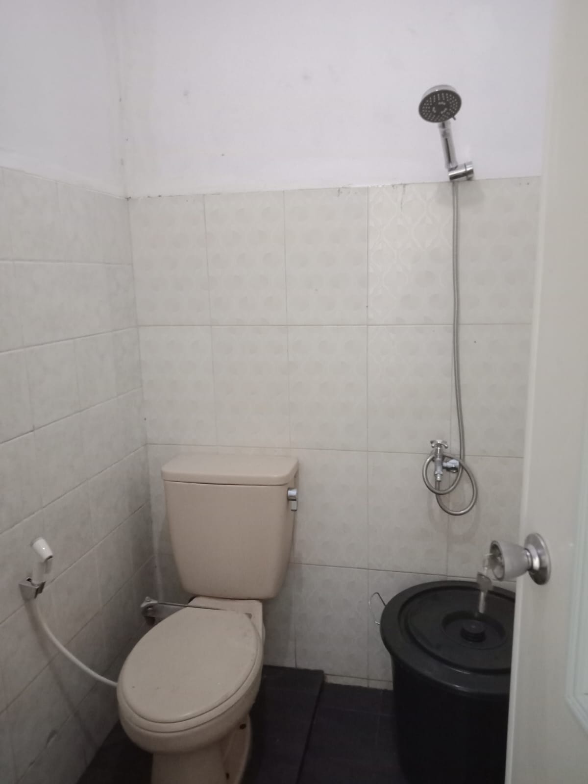 Dijual Rumah di Villa Bogor Indah 2 Kota Bogor Utara - Foto 6