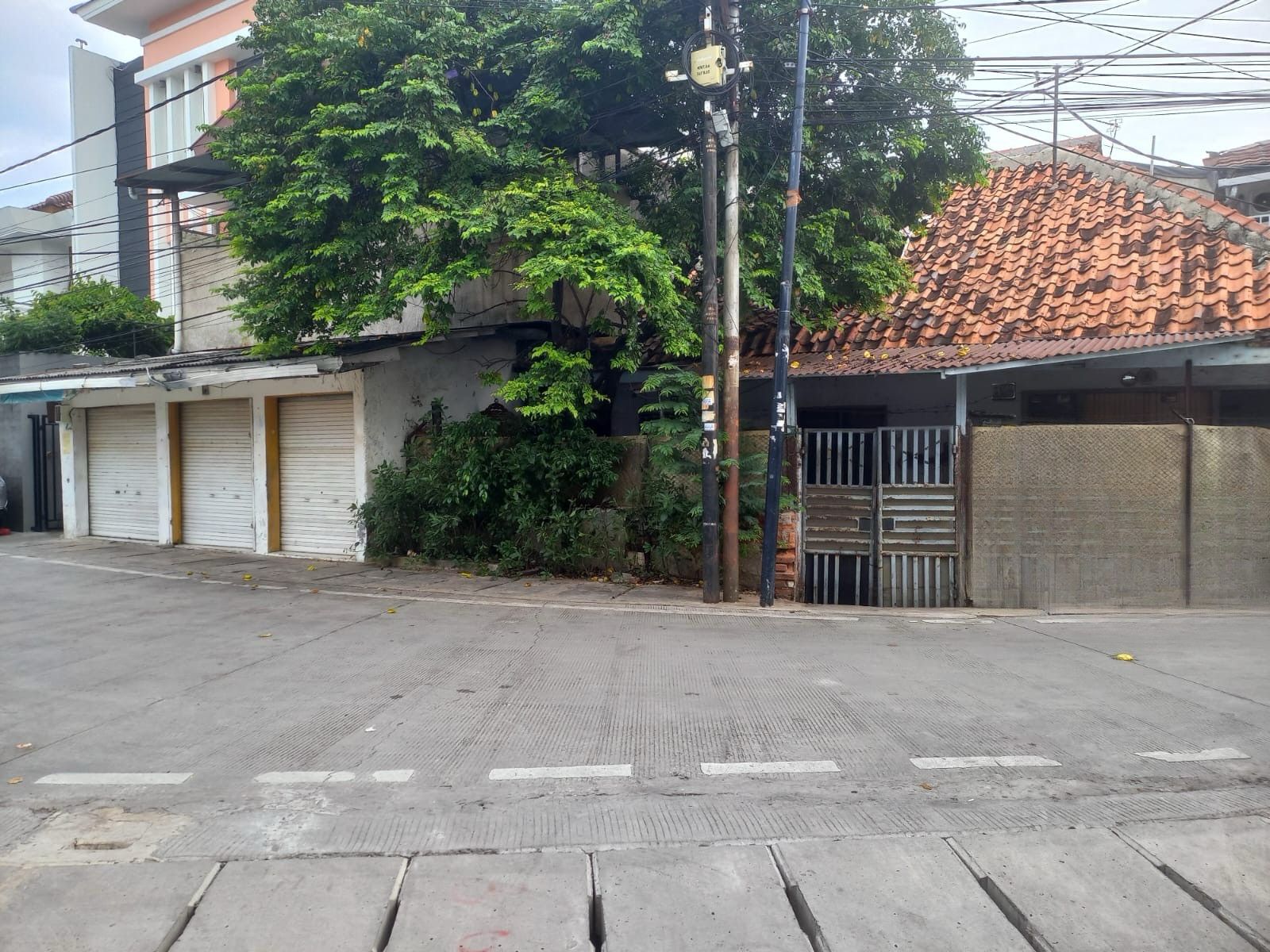 Jual Cepat Rumah Hitung Tanah di daerah Kartini Sawah Besar Jakarta Pusat (DI)