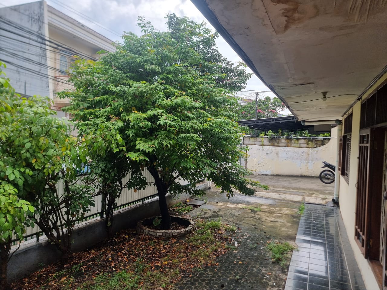 Jual Cepat Rumah di Tomang Grogol Pertamburan Jakarta Barat (RR) - Foto 3