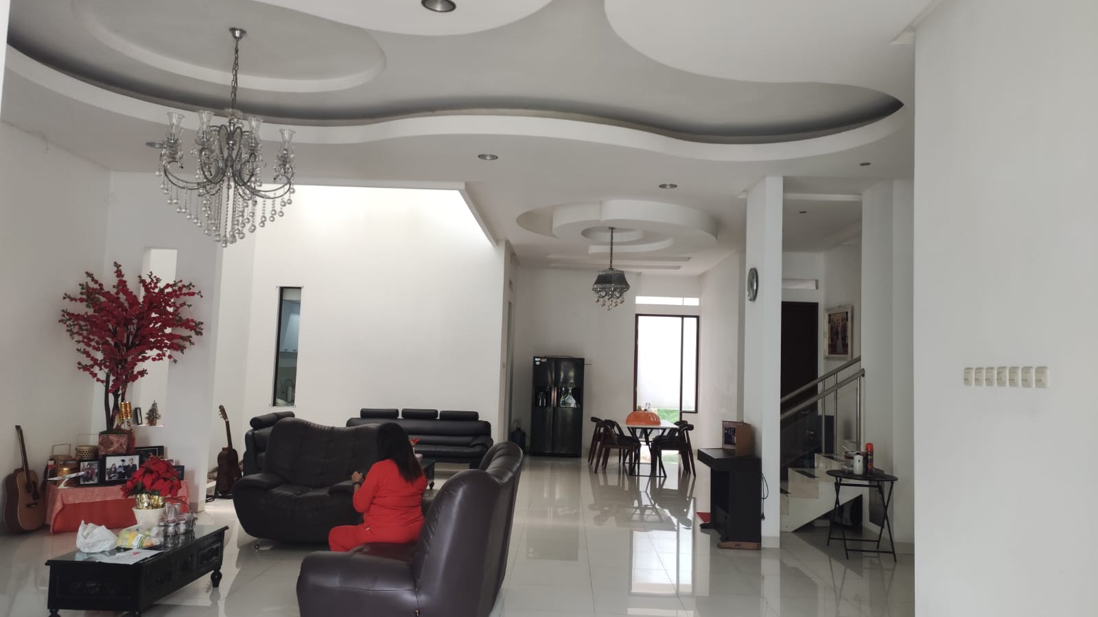 DIJUAL RUMAH 2 LANTAI DI KOMPLEK BARANANGSIANG INDAH KOTA BOGOR TIMUR LOKASI STRATEGIS - Foto 2