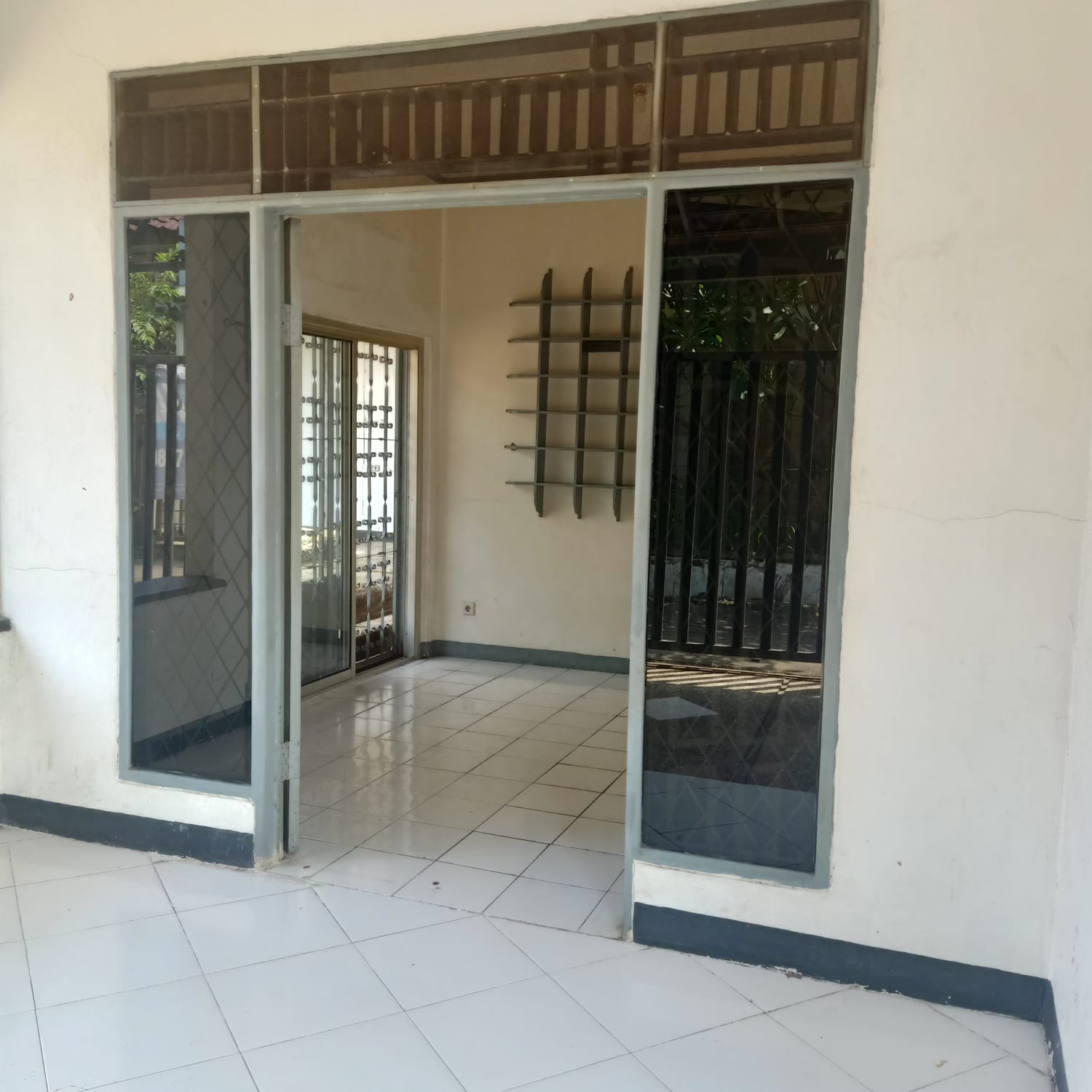 Dijual Rumah di Komplek Kedung Badak Baru Tanah Sareal Bogor Dekat dengan Tol Sentul Selatan