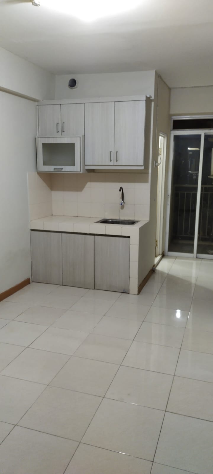 Jual Apartemen Green Palm View Kolam Renang di Duri Kosambi Cengkareng Jakarta Barat IM