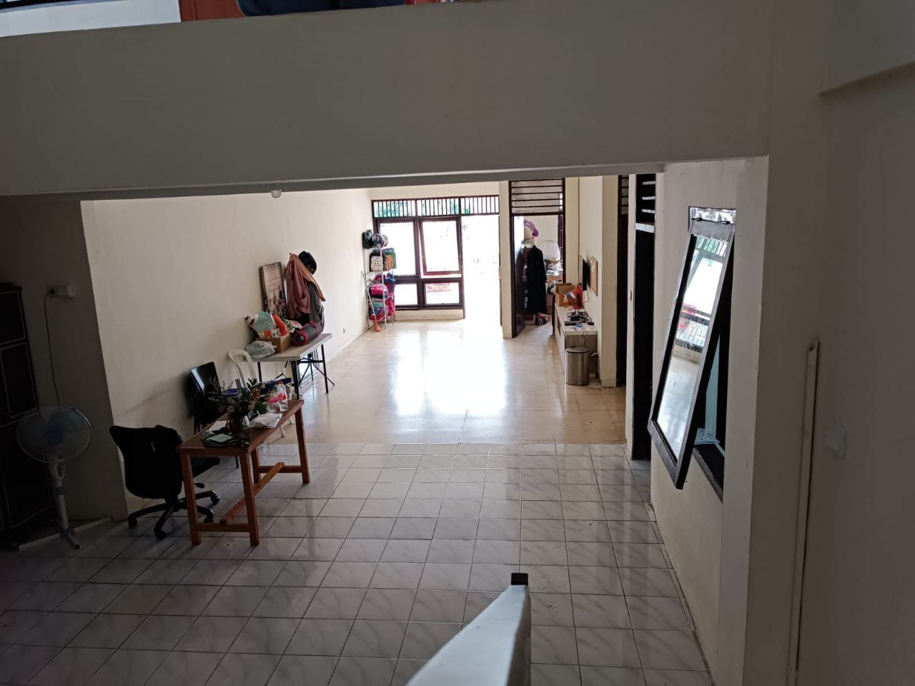 Jual Cepat Rumah 1,5 lantai di Meruya Utara Kembangan Jakarta Barat (AL) - Foto 3