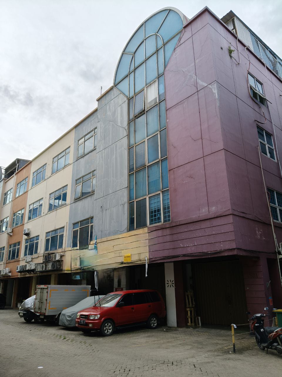 Jual Cepat Ruko Kantor 4 lantai di Taman Meruya Blok M Meruya Utara Kembangan Jakarta Barat (AL) - Foto 3