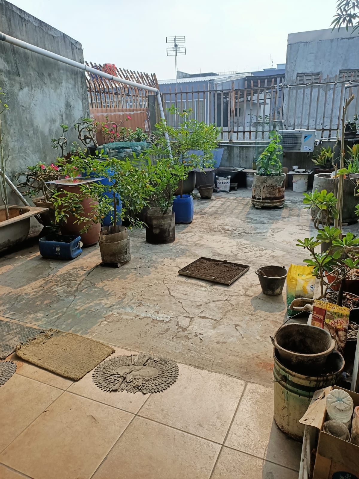 Jual Cepat Ruko Kantor 3,5 lantai di Pekojan Tambora Jakarta Barat (AF) - Foto 7