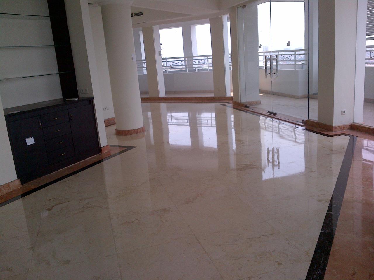 Jual Cepat Apartemen Townhouse di Grand Tropic Grogol Pertamburan Jakarta Barat (DI) - Foto 2