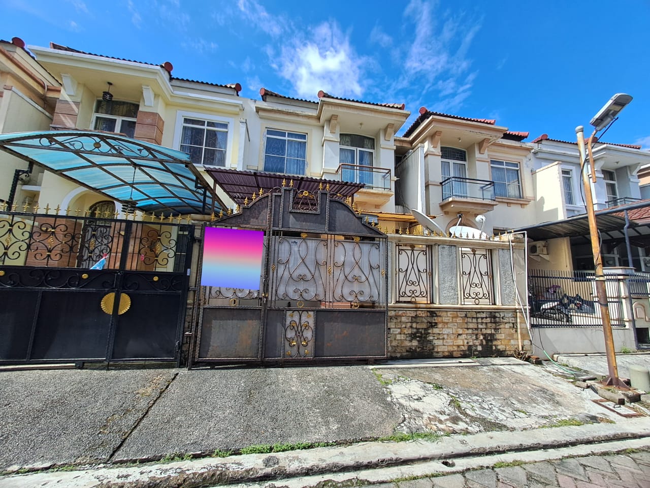 Jual Cepat Rumah 2 lantai di Taman Semanan Indah di Kalideres Jakarta Barat (AF) - Foto 2