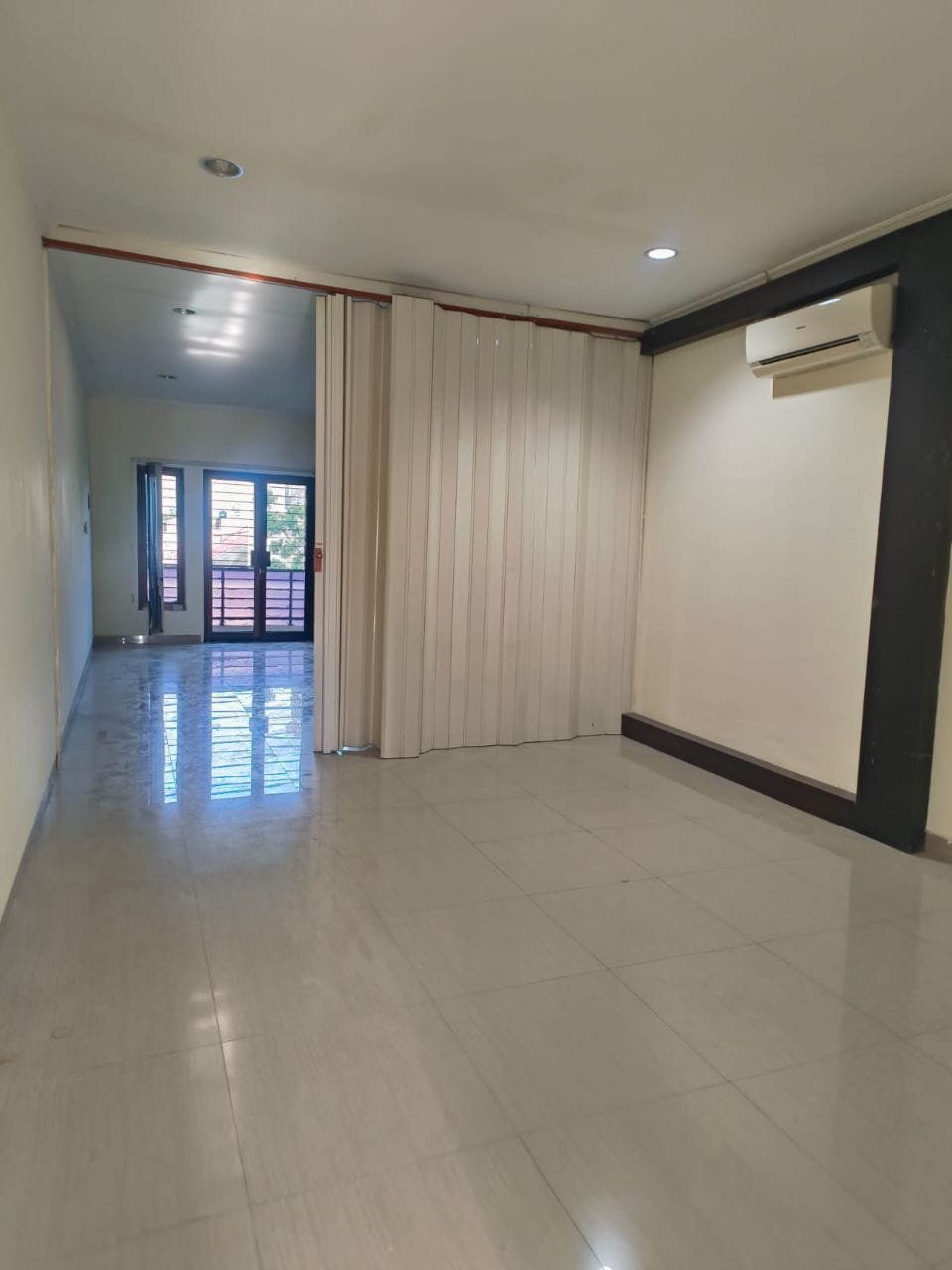 Sewa Cepat Ruko 4 lantai di Tanjung Duren Grogol Pertamburan Jakarta Barat (AL) - Foto 5