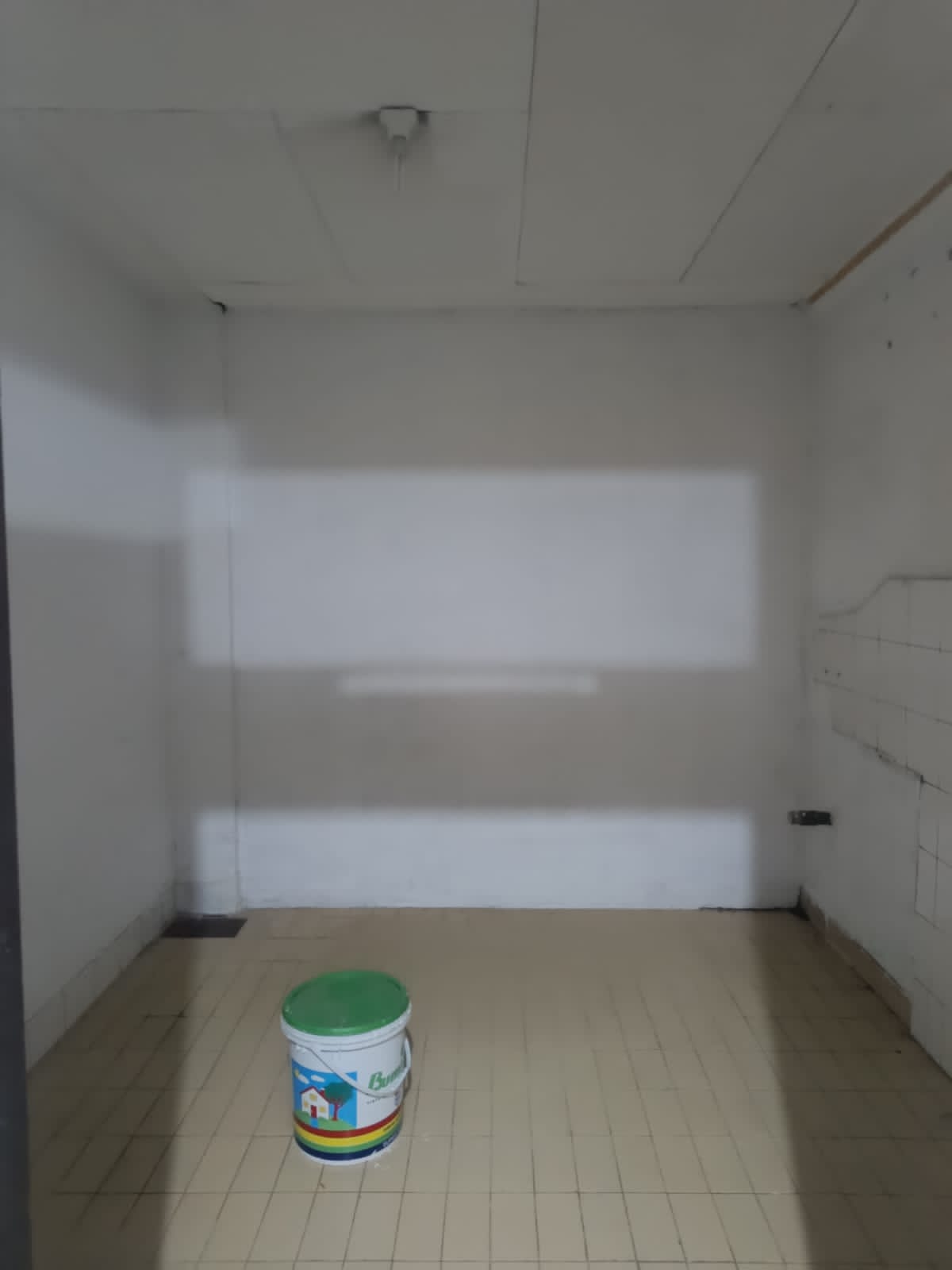 Jual Rumah 1,5 lantai di wilayah strategis Tomang Jakarta Barat (DI) - Foto 7