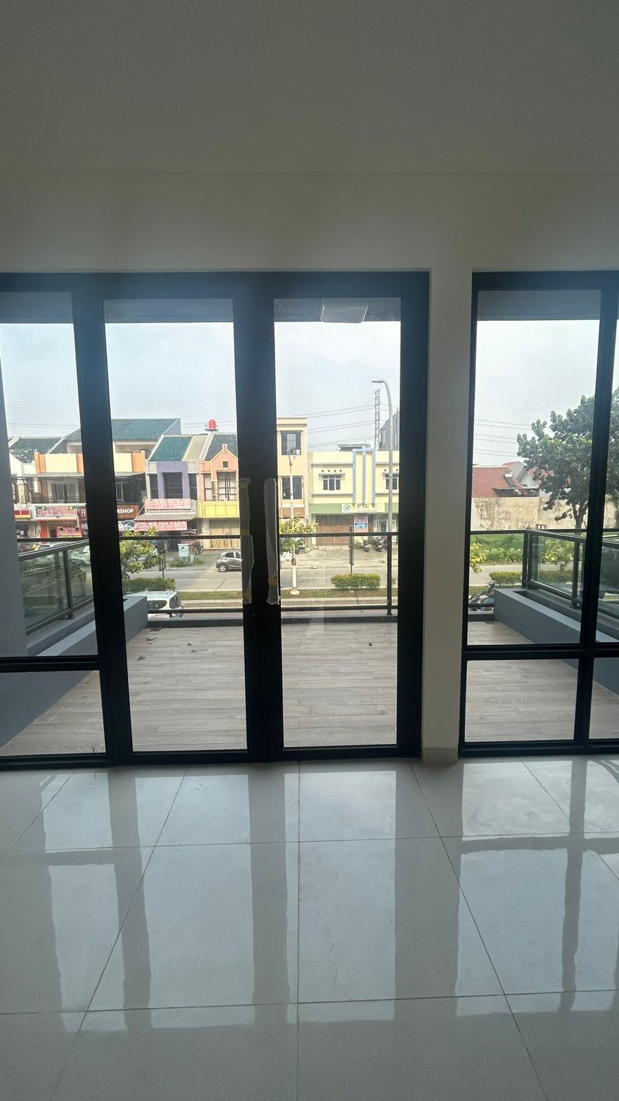 Sewa Cepat Ruko Komersil Cipondoh Kota Tangerang Banten (GN) - Foto 6