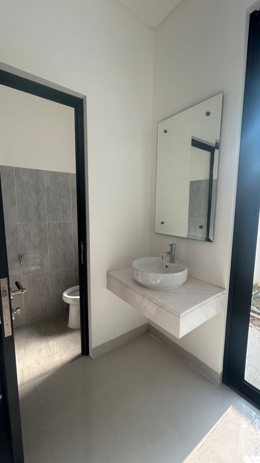 Sewa Cepat Ruko Komersil Cipondoh Kota Tangerang Banten (GN) - Foto 11