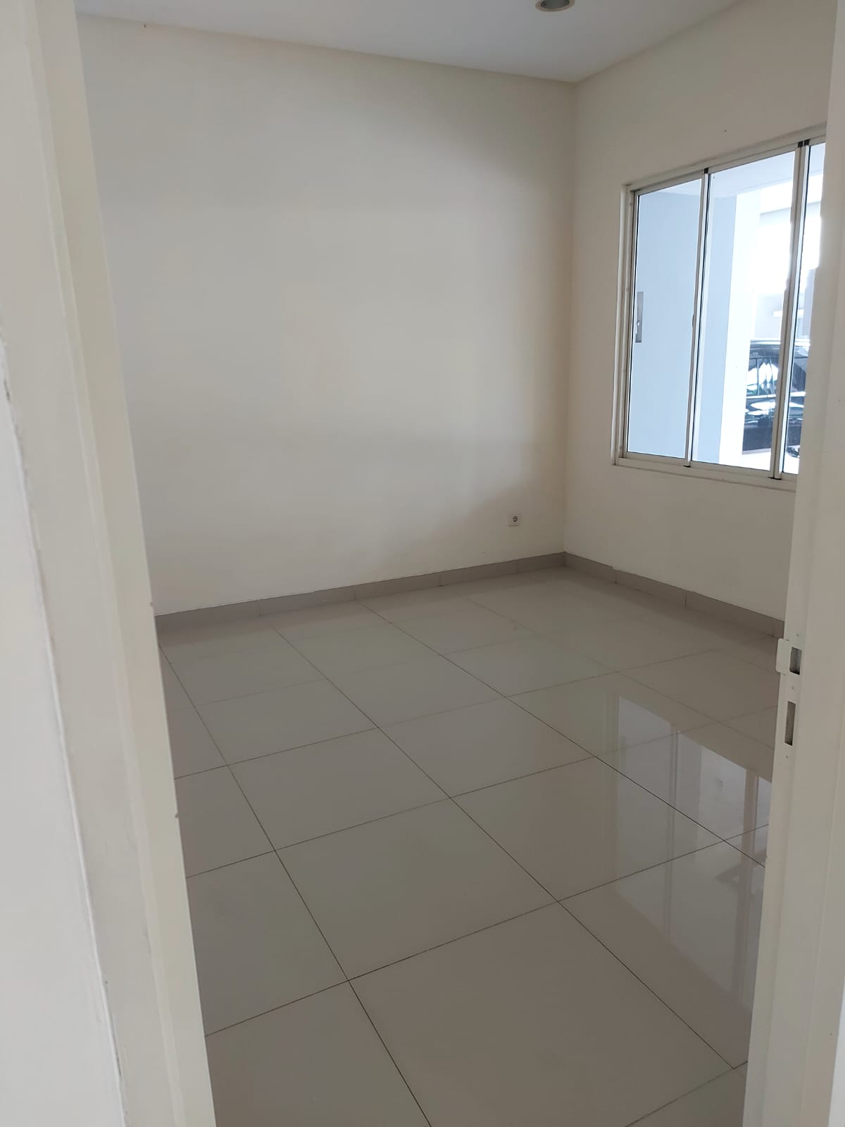 Sewa Cepat Rumah Tinggal 2 lantai di Perumahan Puri Mansion Cengkareng Jakarta Barat (GN) - Foto 8