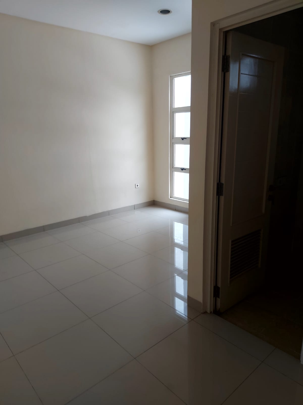 Sewa Cepat Rumah Tinggal 2 lantai di Perumahan Puri Mansion Cengkareng Jakarta Barat (GN) - Foto 9