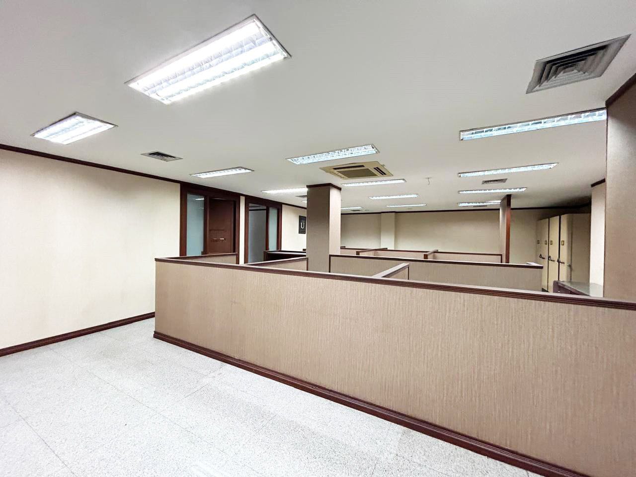 Jual Cepat Gedung 6 lantai dan Basement di Latumenten Jelambar Grogol Petamburan Jakarta Barat (AL)