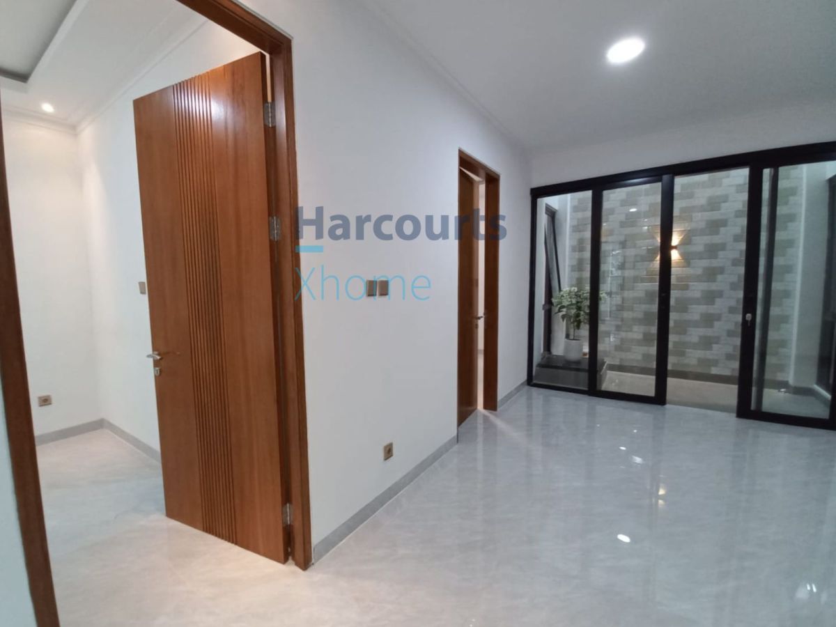Dijual rumah baru siap huni daerah Graha Raya Bintaro Tangerang D=Selatan - Foto 8