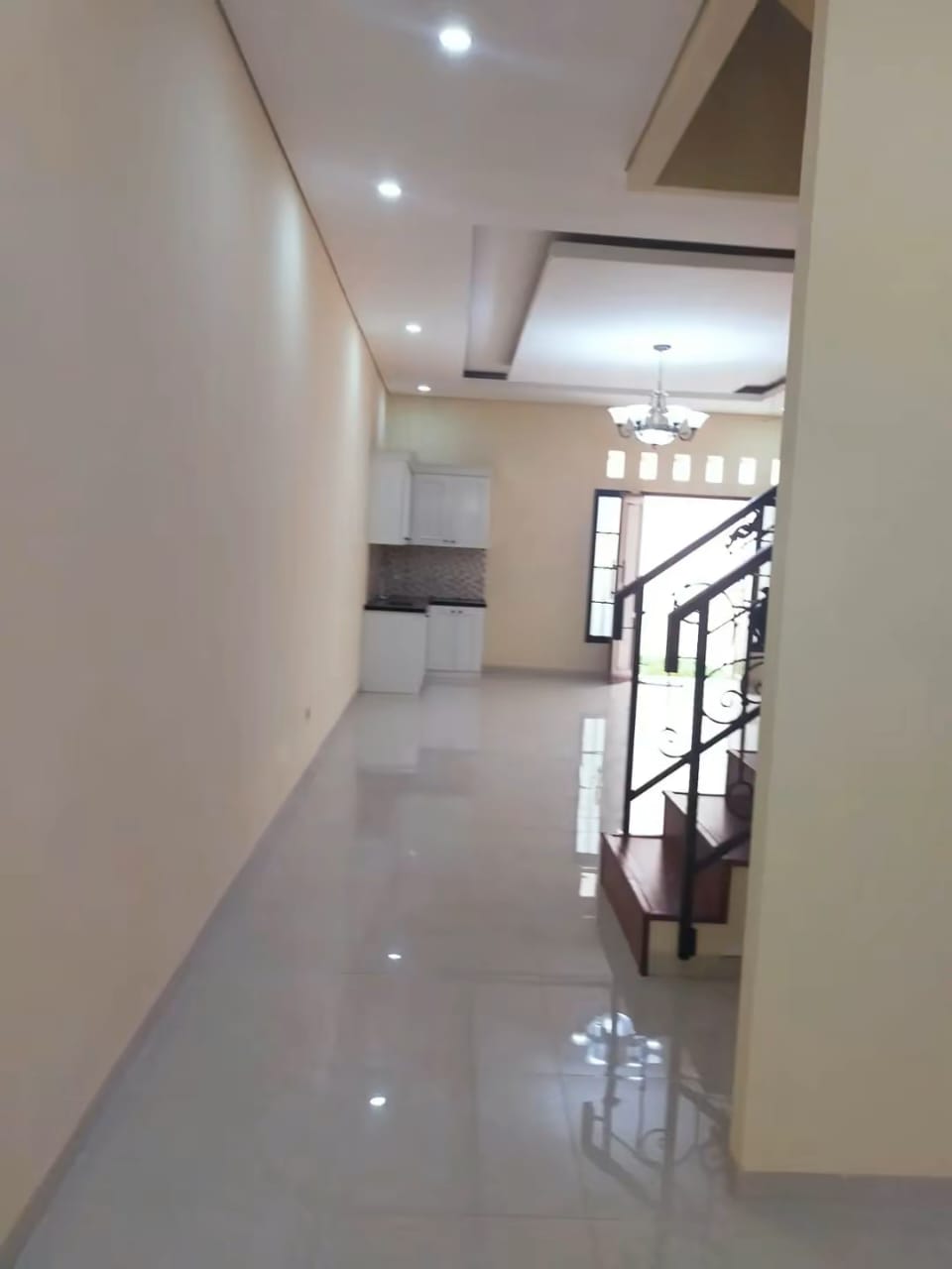 Jual Rumah 2 lantai di Kemanggisan Palmerah Jakarta Barat (AF) - Foto 2