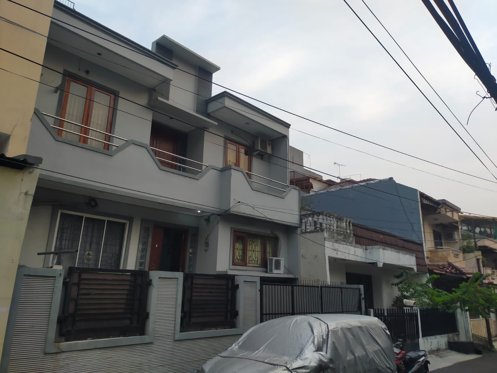 Jual Rumah 2 lantai di Tomang Jakarta Barat (AF)