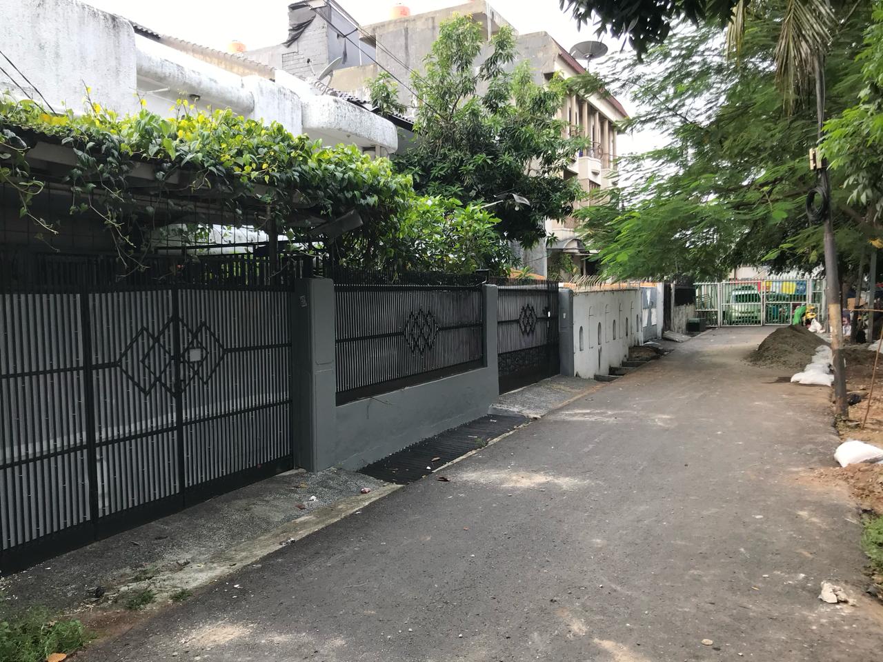 Jual Rumah 2 lantai di Tomang Grogol Petamburan Jakarta Barat (AF)