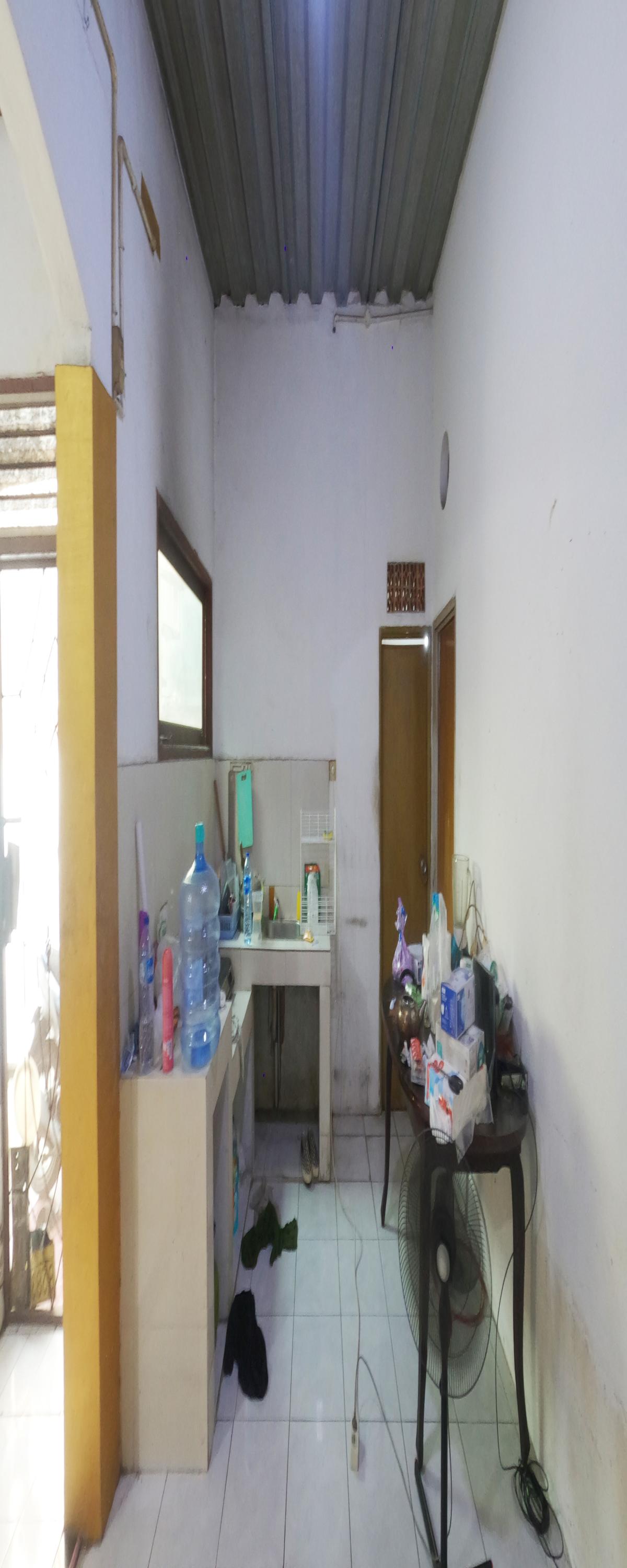 Rumah SHM 1 Lantai di Cengkareng Barat, Harga Nego - Foto 5